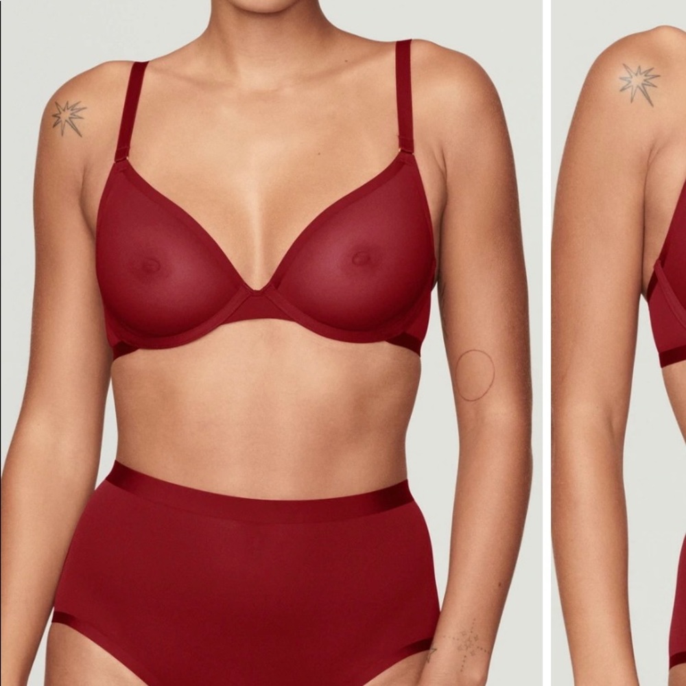 Cuup Plunge 32A in Rouge